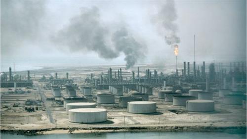 沙特石油重鎮港口受襲　布蘭特期油升穿70美元