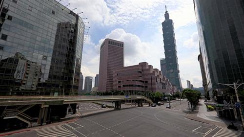 台灣被迫放無薪假人數近3.2萬　僅次金融海嘯時期