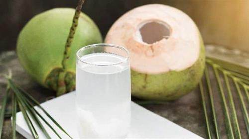 懷孕期間喝椰子水的6大好處