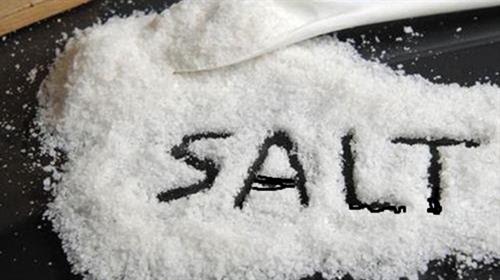 如果吃得太多鹽 你的身體會發生什麼變化？
